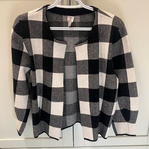 TRISTAN Plaid Black and White Cardigan Women's Size S Stretch, Checkered